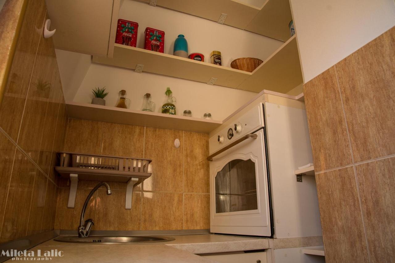 Sunny 412 Apartment بودغوريتْسا المظهر الخارجي الصورة