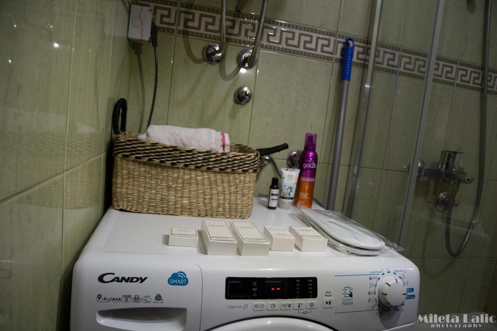 Sunny 412 Apartment بودغوريتْسا المظهر الخارجي الصورة
